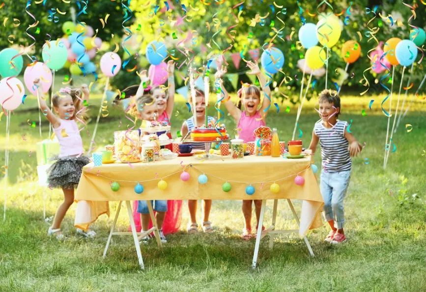 Eventos al Aire Libre en Santiago: Carritos de Comida, tus Aliados Perfectos